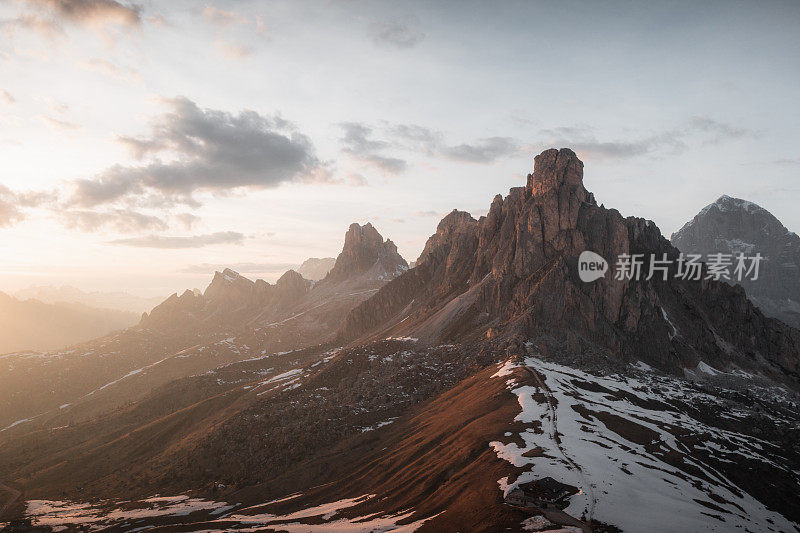 意大利阿尔卑斯山白云石的Passo Giau雪景